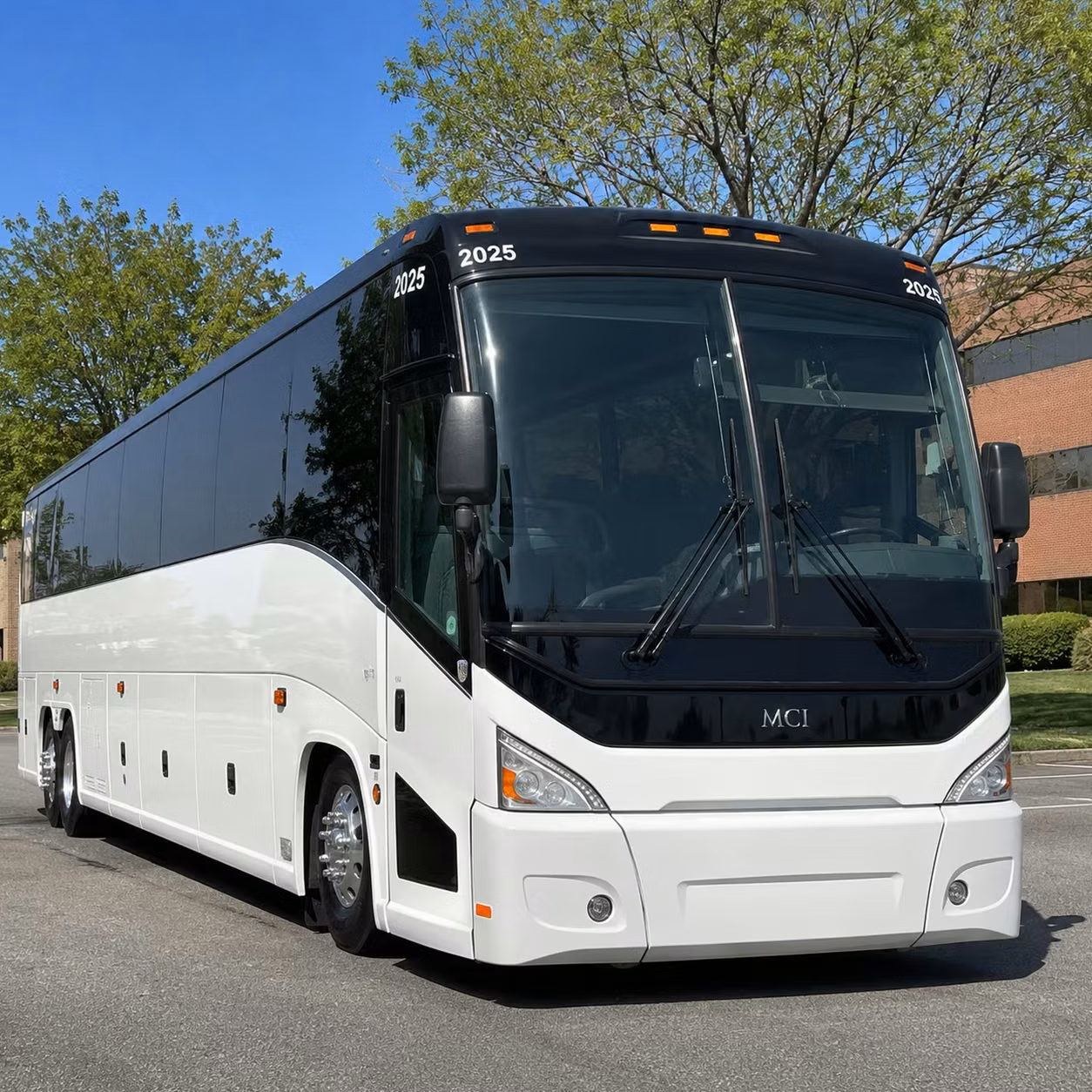 minibus rentals for fairfield sunday shuttle services and weekly programs