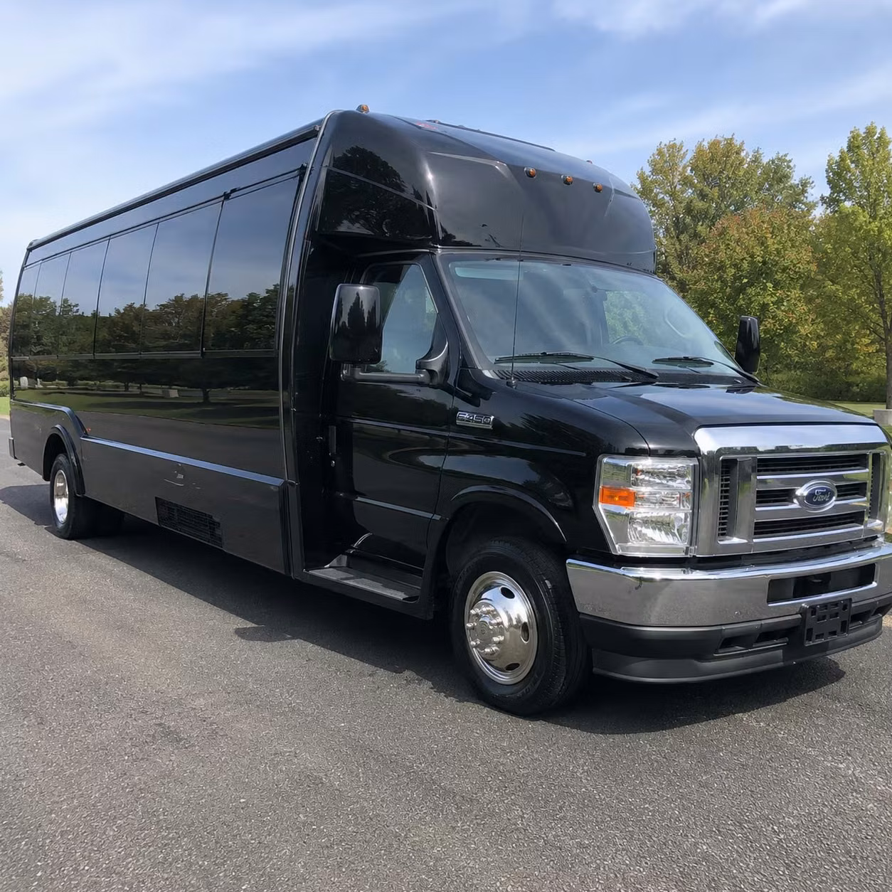 party bus rentals for sporting events in fairfield